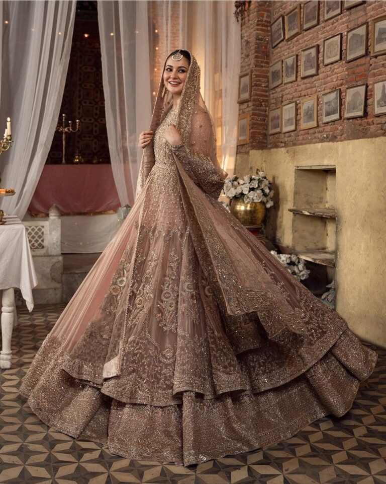 Bridal Maxi Lehnga - Image 4