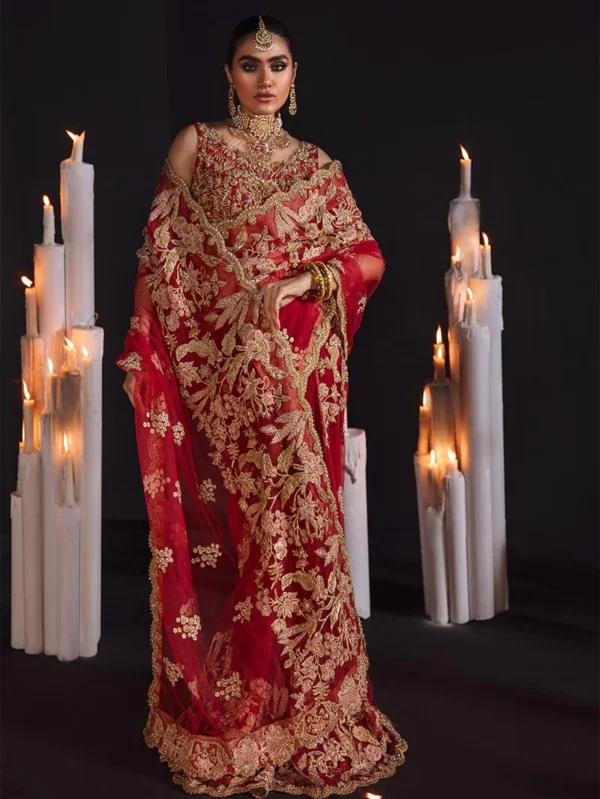 The Exquisite Silk Saree Ensemble