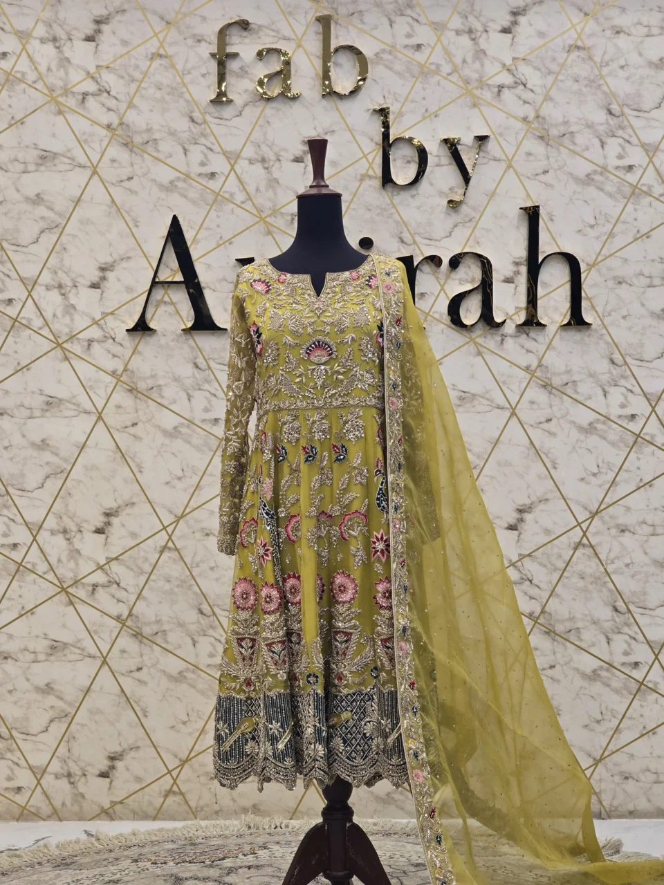 Mila Embroidery Dress Yellow
