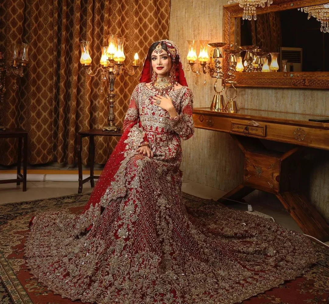 barat Lehenga