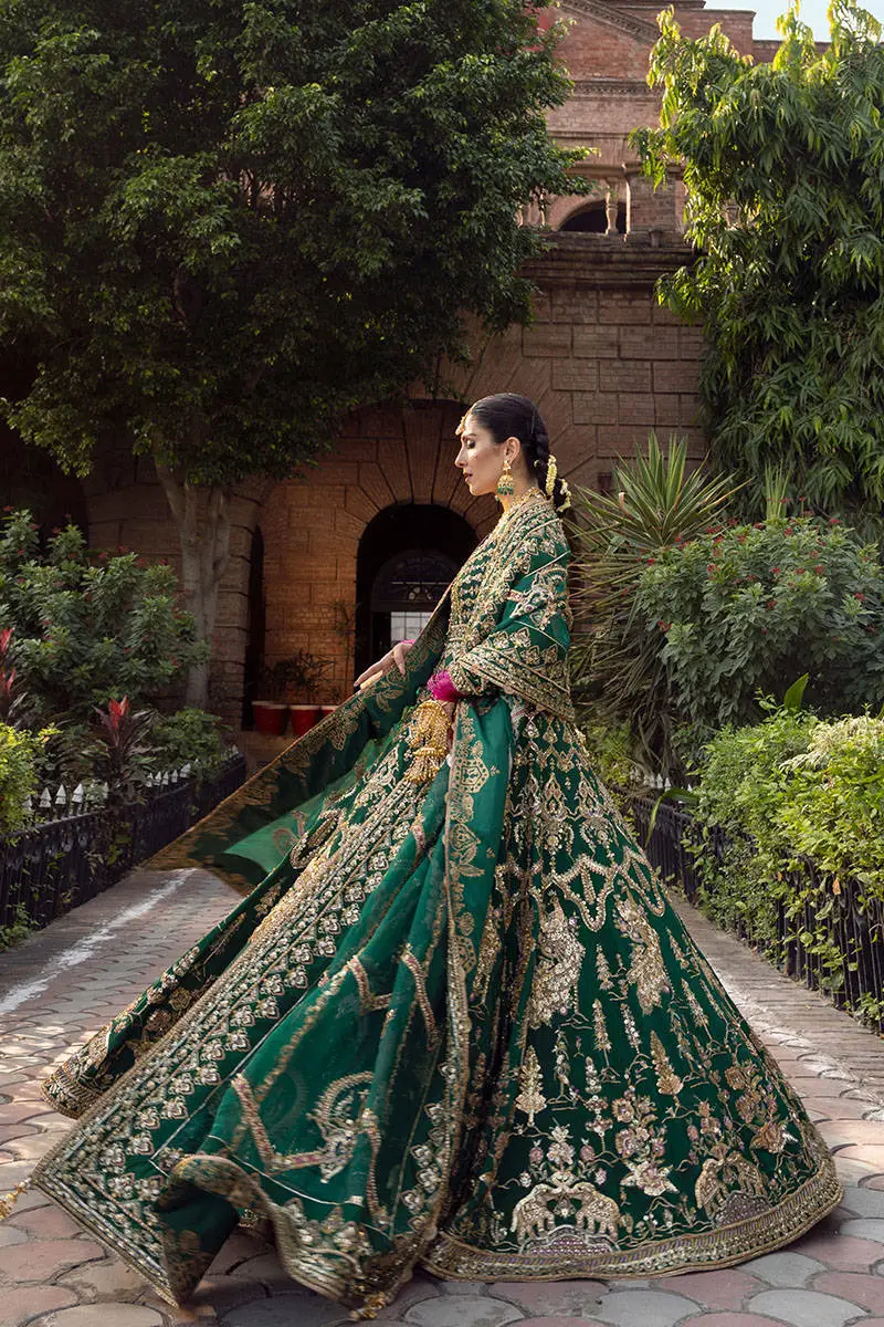 0003164_nazneen-convert.io_-1.webp Emerald Green & Gold Bridal Lehenga