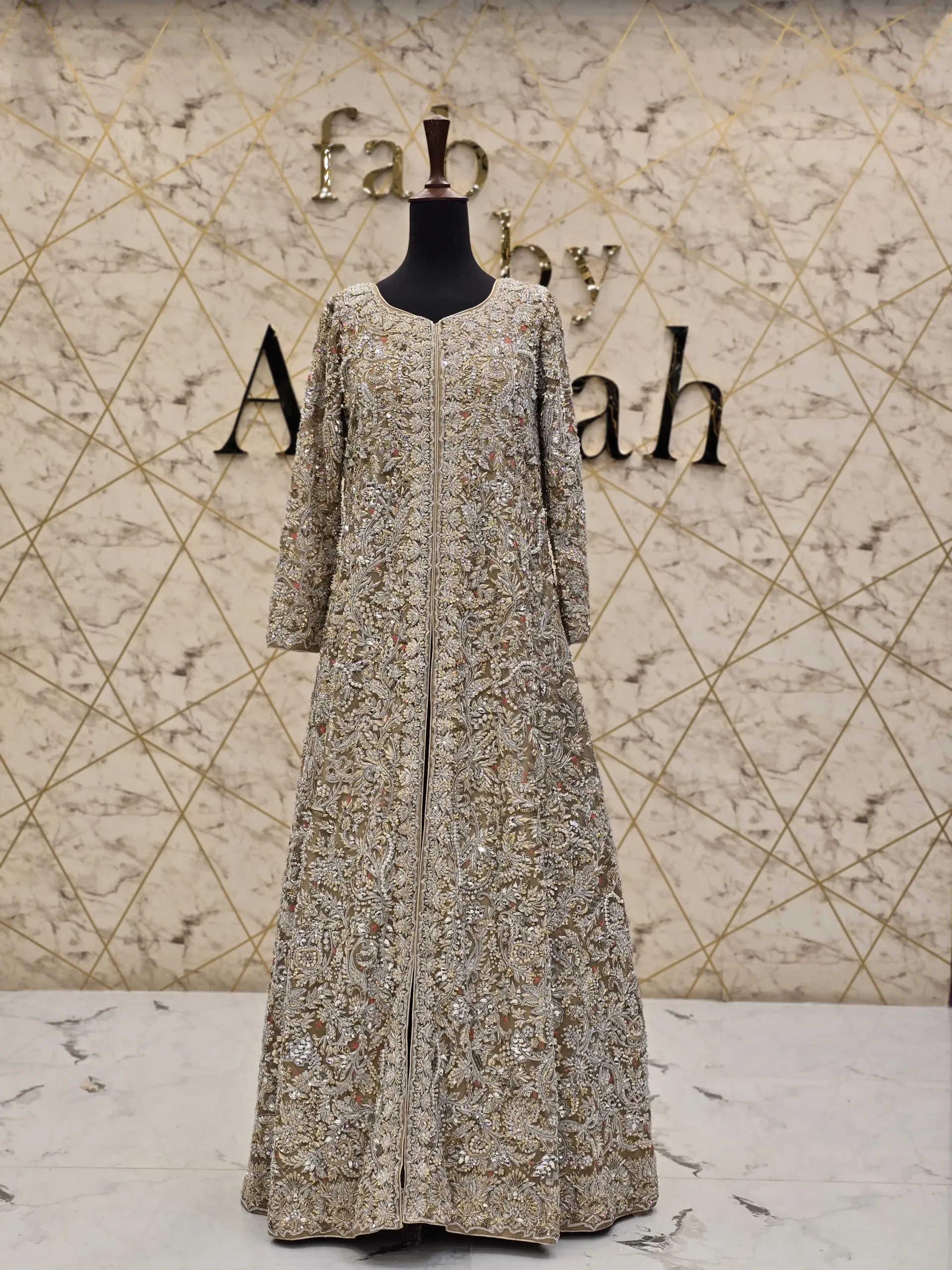 718ca2a0-9dbb-470f-893e-f2b17281767a-convert.io_-scaled-1-1.webp Hand-Embroidered Gown