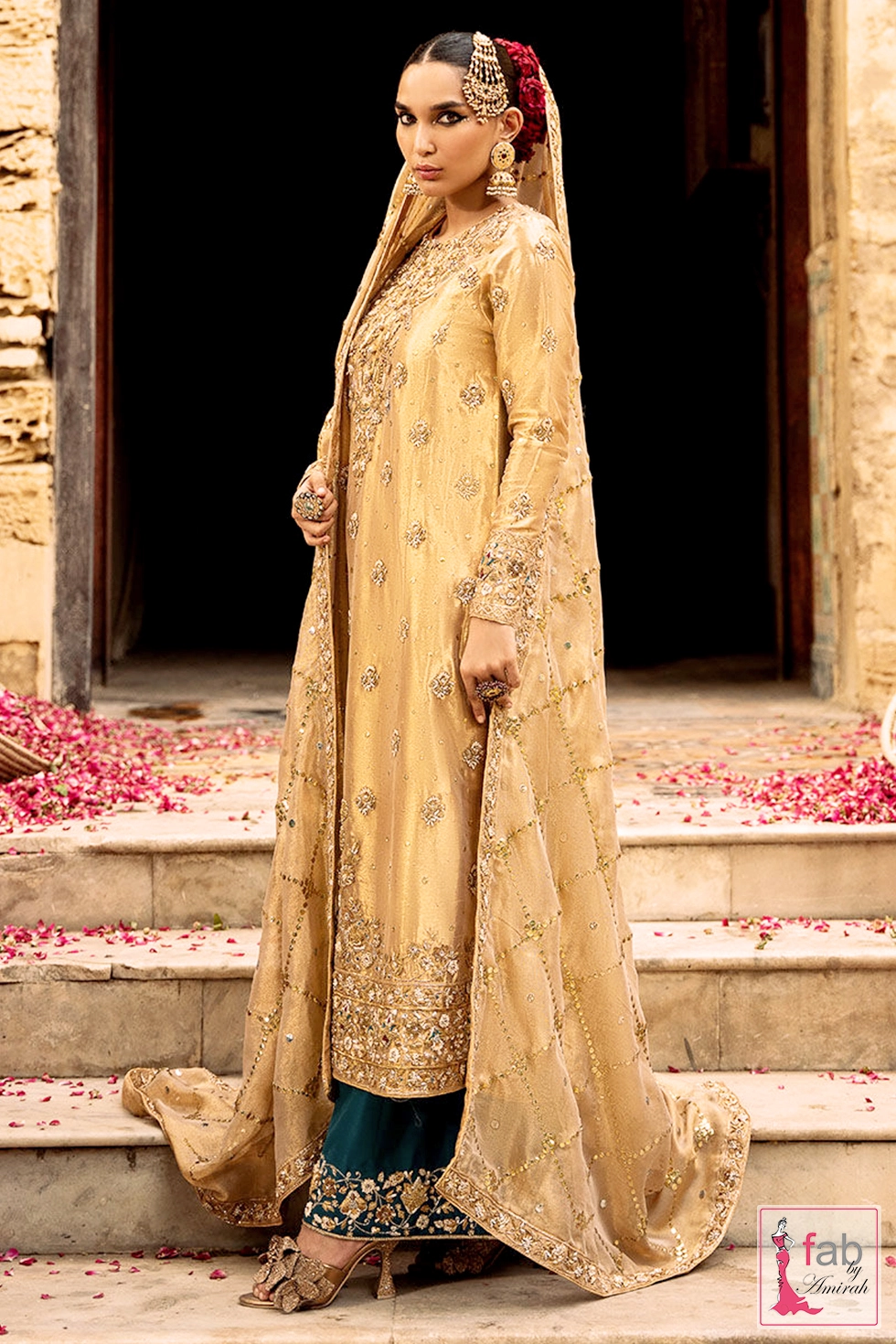 Gold net lama dupatta with intricate kamdani jaal work borders