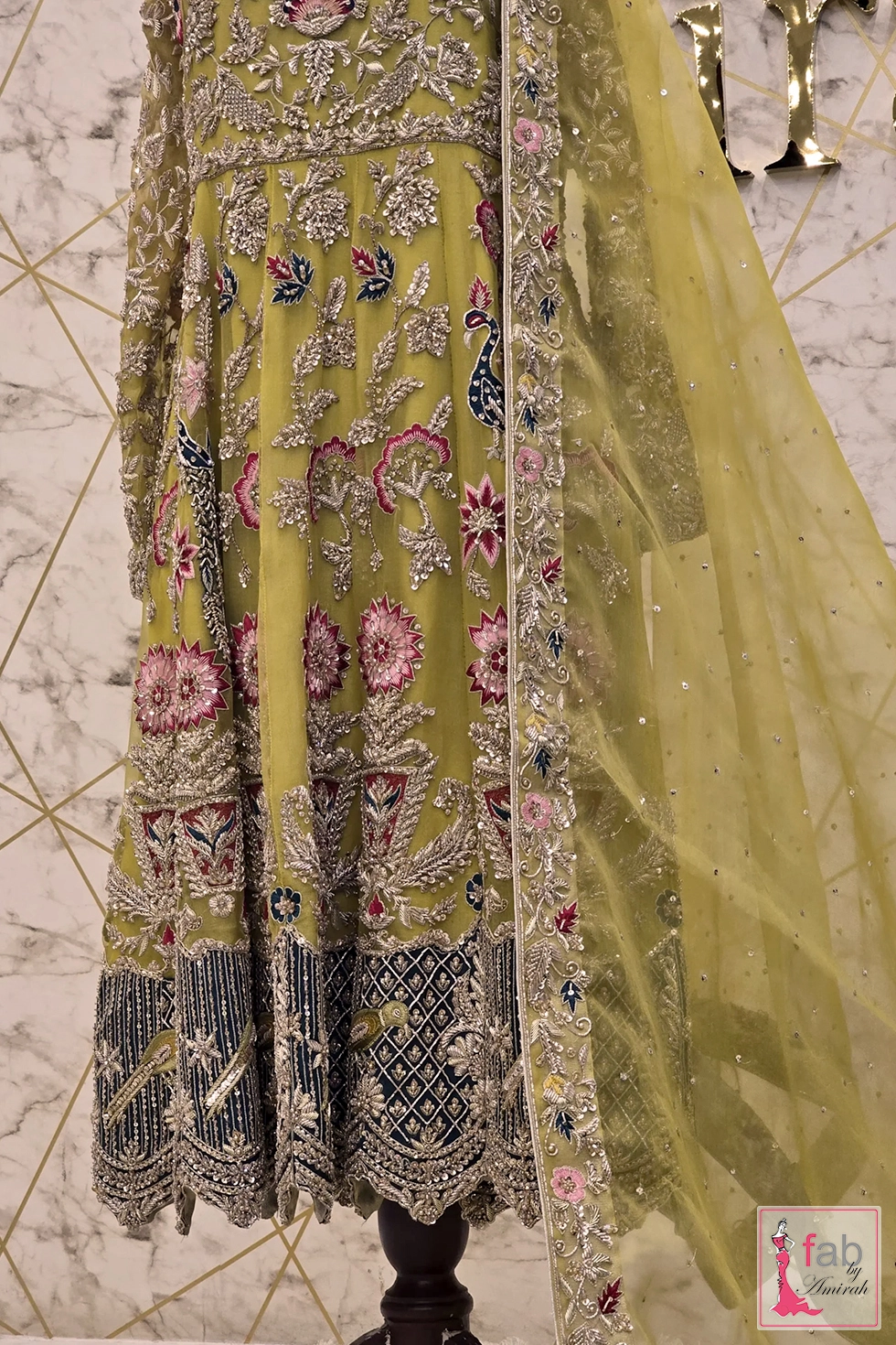 Mid section view displaying flare and panel embellishments Mid section view displaying flare and panel embellishments