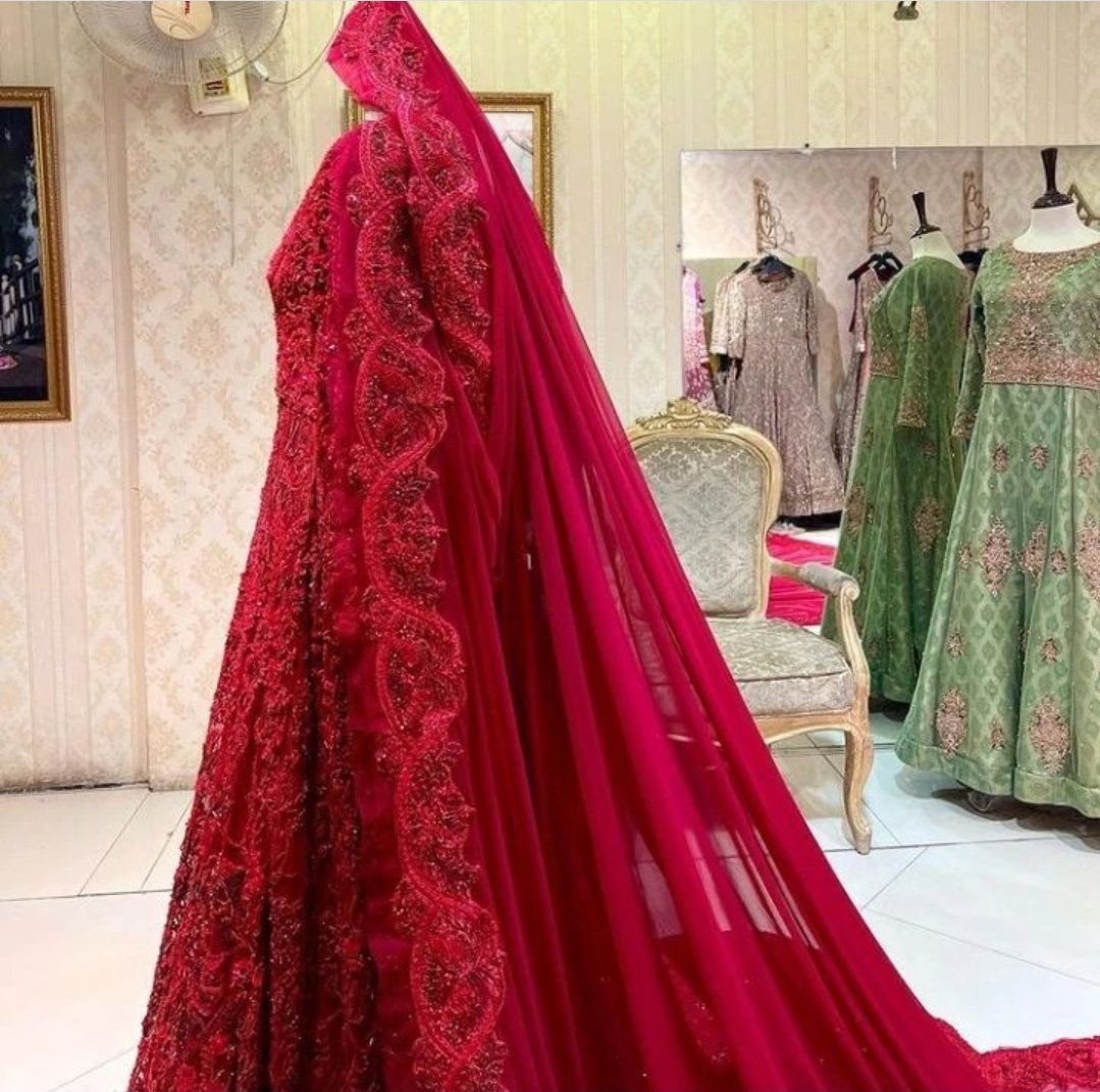 Bridal Maxi - Luxurious Red Wedding Dress for Brides