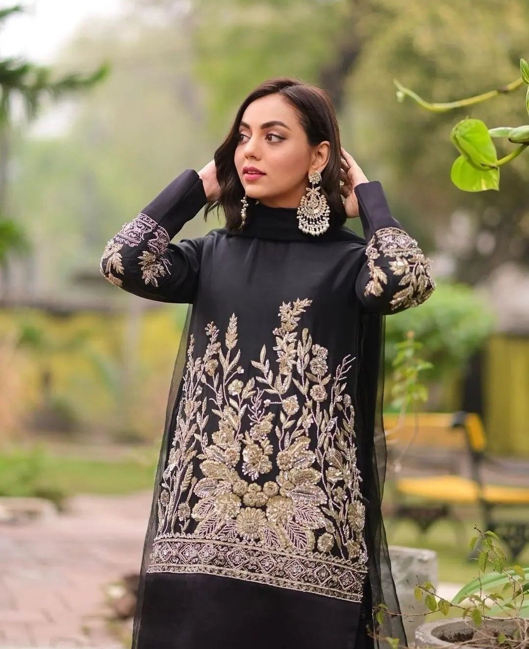 Screenshot_20220913-213232_Instagram-1.jpg Beautiful Black Dress