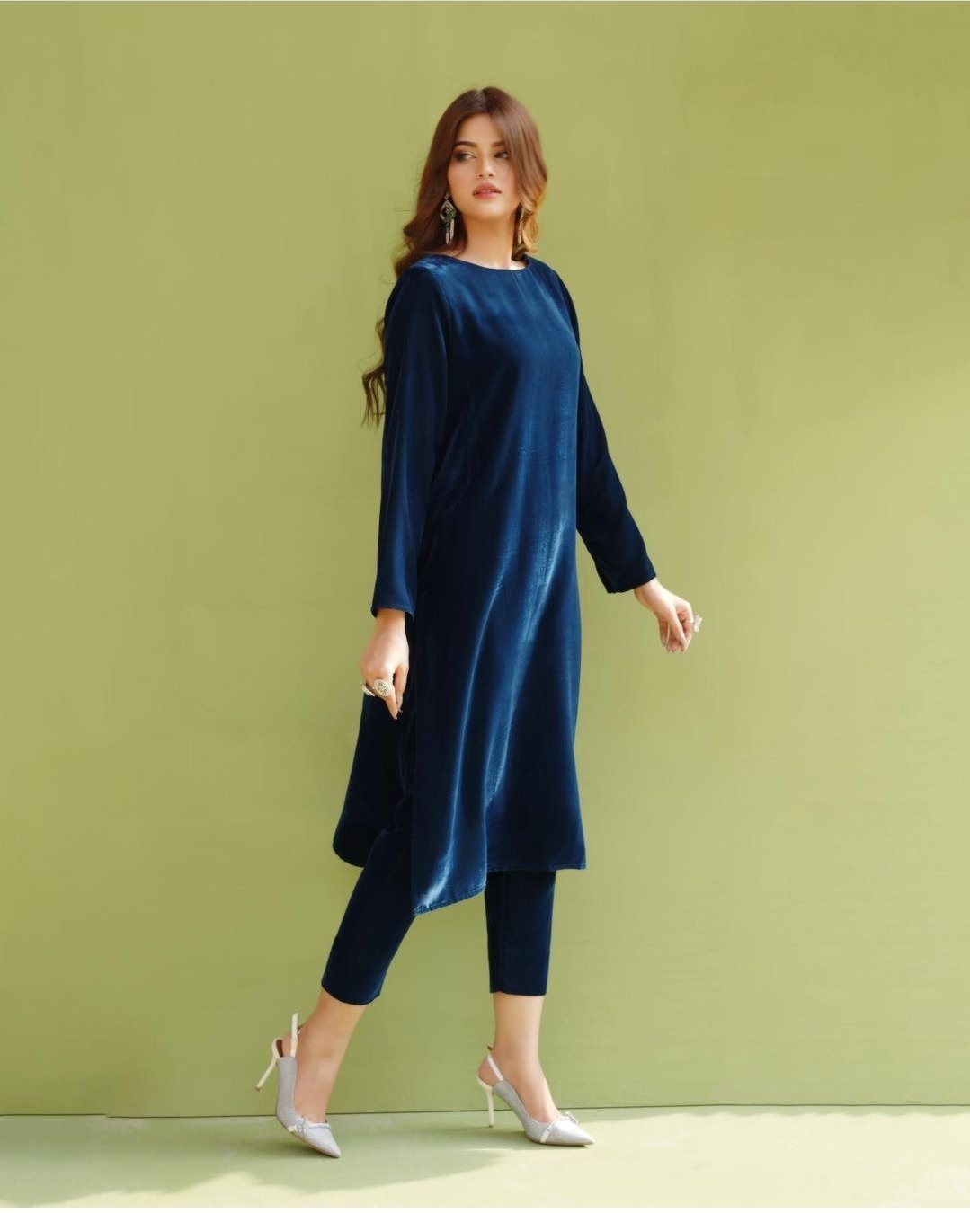 Plain Velvet Dress