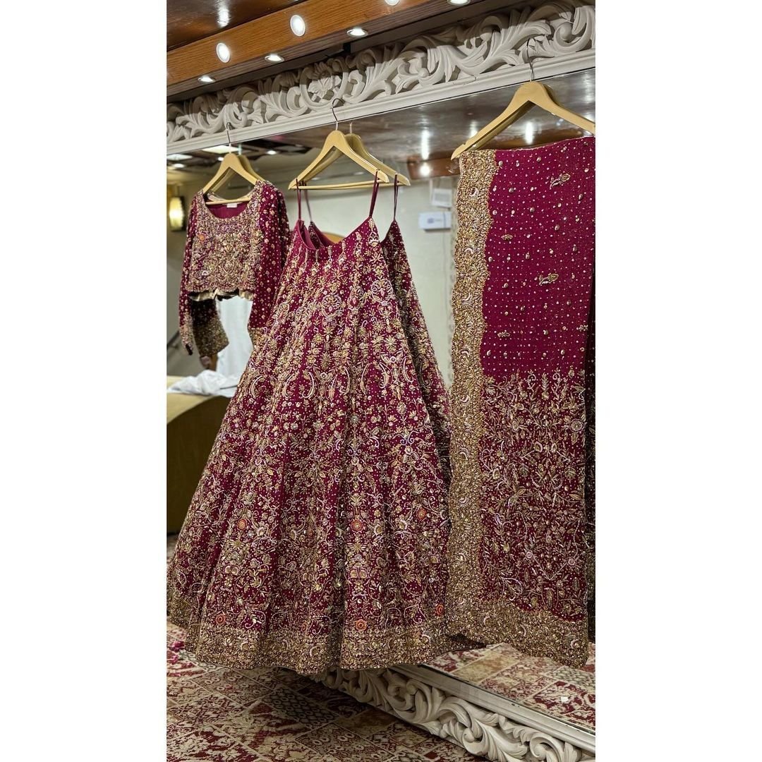 Red Bridal Barat Lehnga Dress