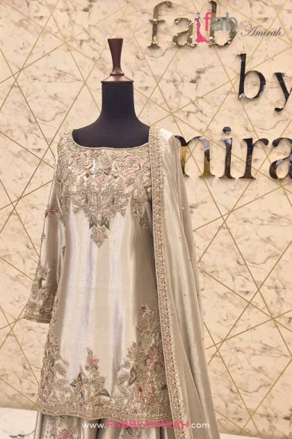 Complete ivory gold bridal set with sheer net dupatta