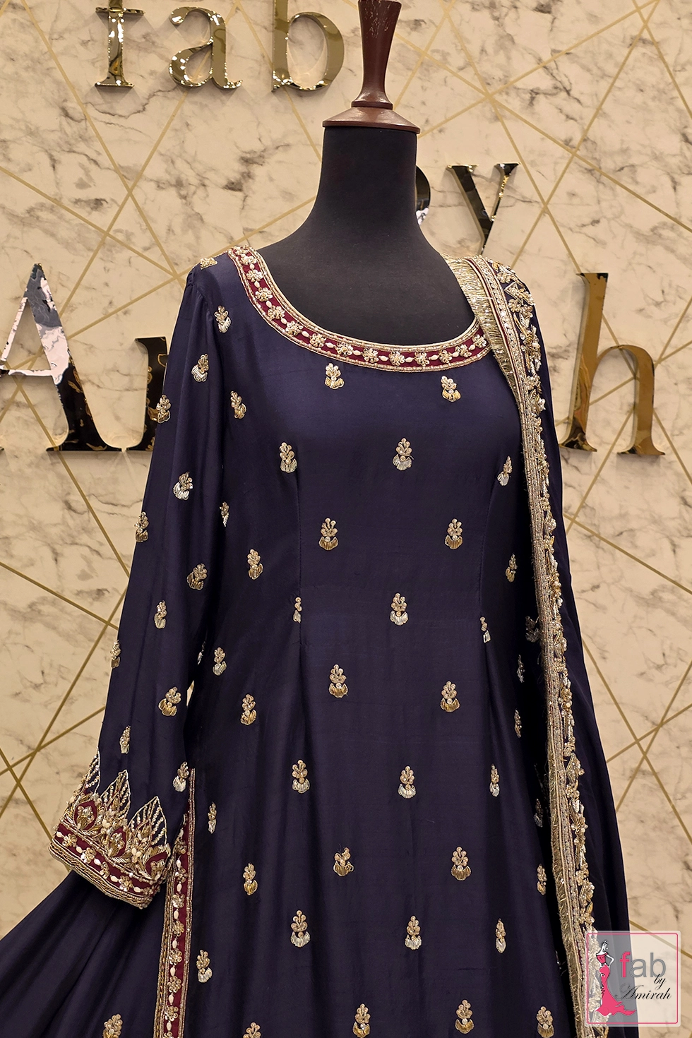 Full length view showing the dramatic dupatta train extension