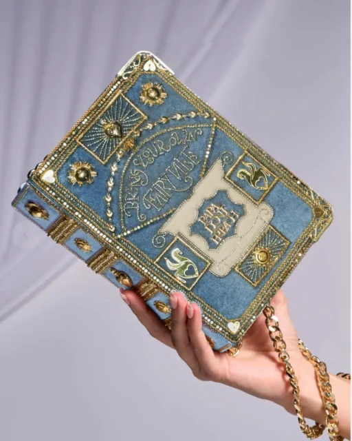 8 Statement Embroidered Cross-Body Bag Styles for a Festive Look